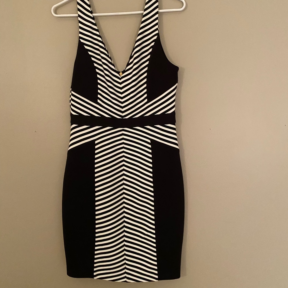 NWOT Guess dress
